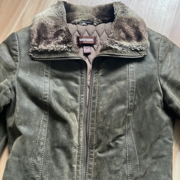 Winter Leather jacket, size 2XS, 2TP extra small, military green colour. - Picture 9 of 11